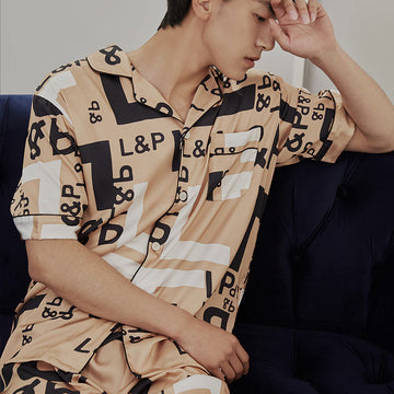 Men Satin Lapel Neck All Over Print PJ Set