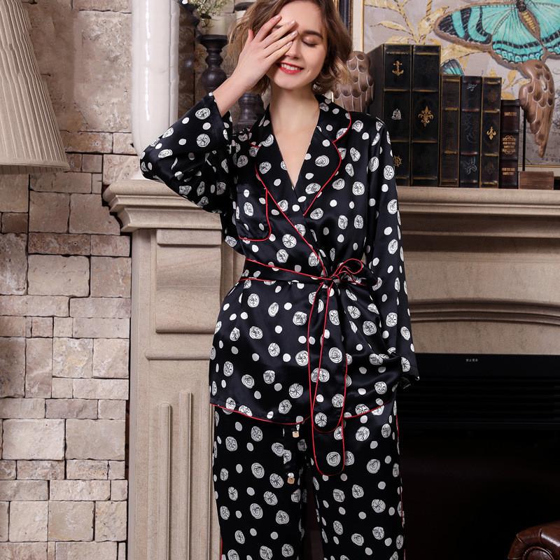 Dot Printed Women Long Sleeve Silk Pajamas Set