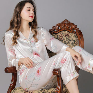 Women's Soft Long Sleeve Pajama Set