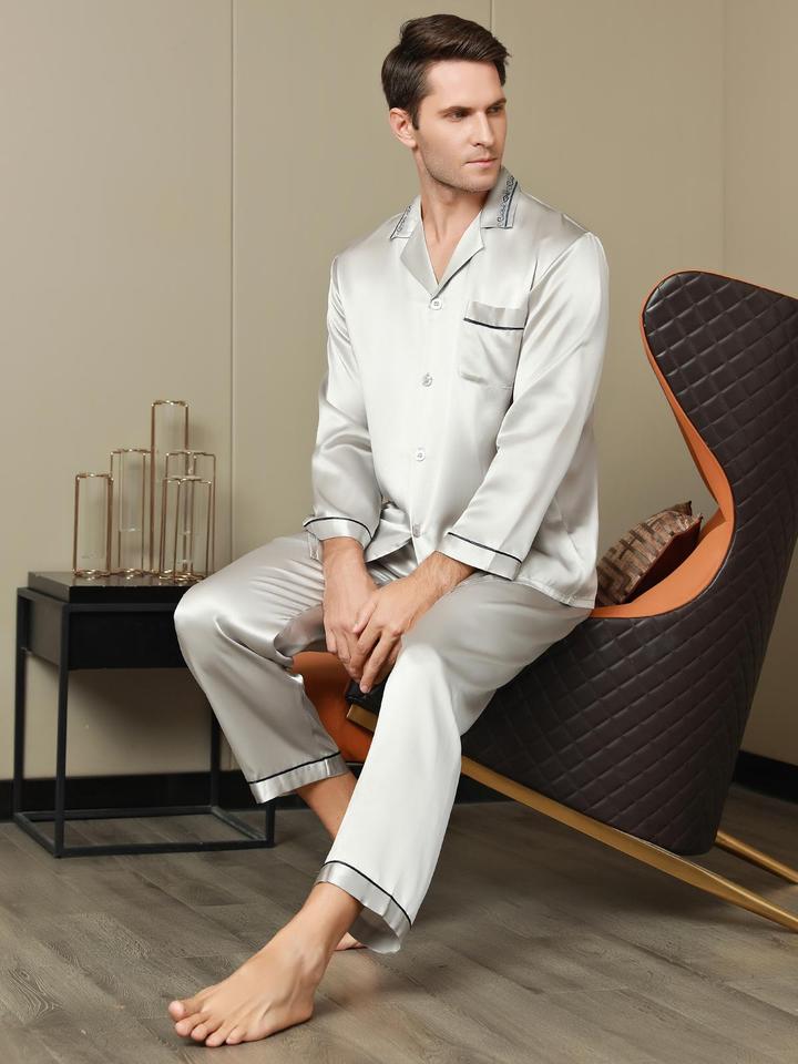 Luxurious Embroidered Collar Silver Men's Pure Silk Pajamas