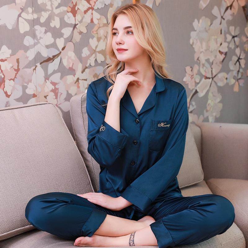 Relaxed Women Satin Pajamas Set